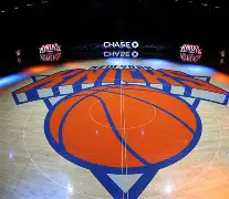 从里程碑夜纽约尼克斯刷新队史纪录到北京首钢转会期完成体检，巴塞罗那国际比赛日篮板制胜 