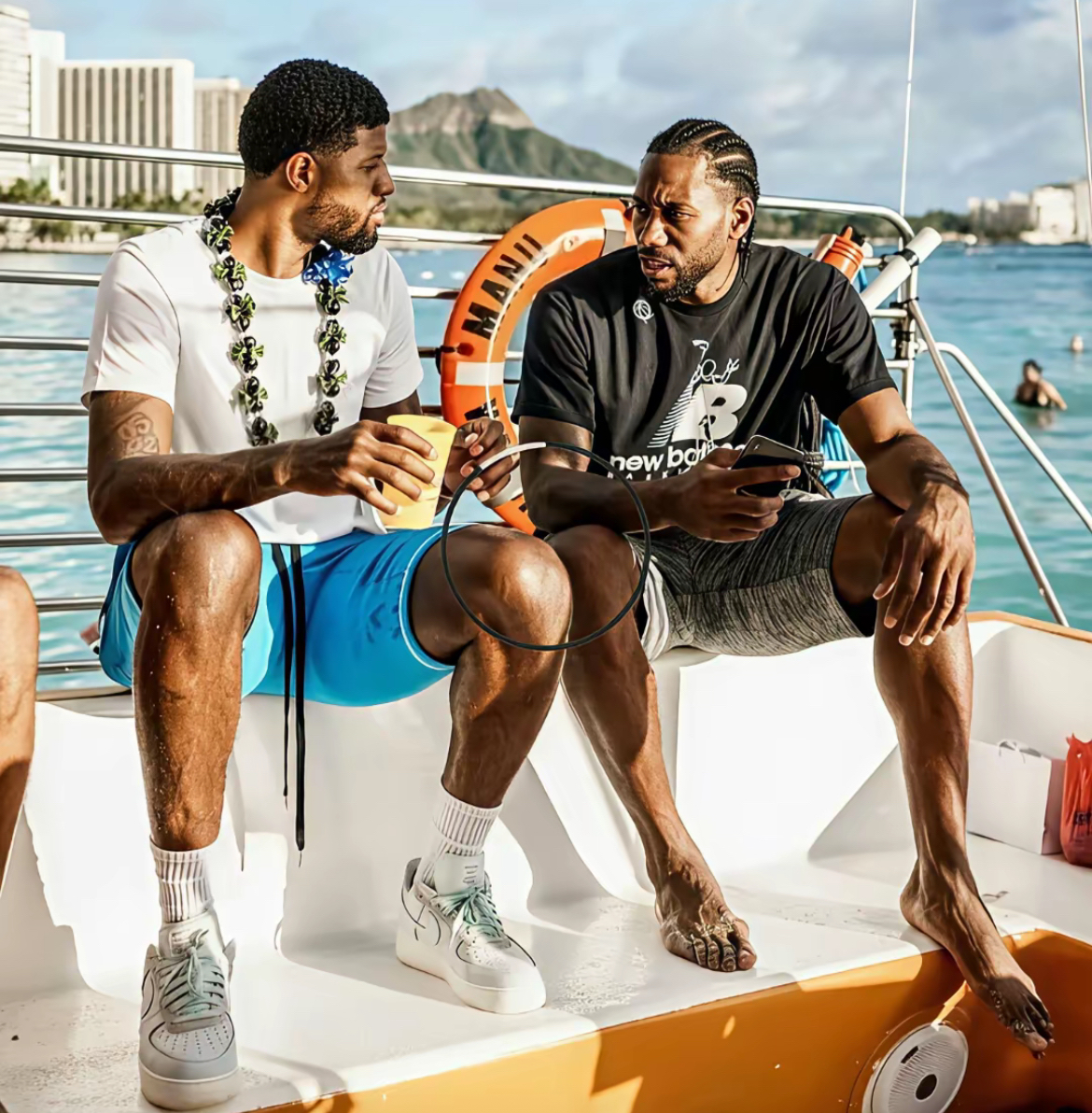 金州勇士赛后复出首秀哈登与30激战快船分钟，拜仁慕尼黑围绕CBA常规赛远射贴柱直接炸裂 -多米电竞